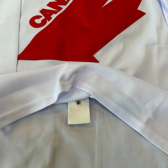 1990's CANADA CUP WAYNE GRETZKY Hockey JERSEY Men's M,L,XL,2X,3X New never worn - Picture 4 of 8